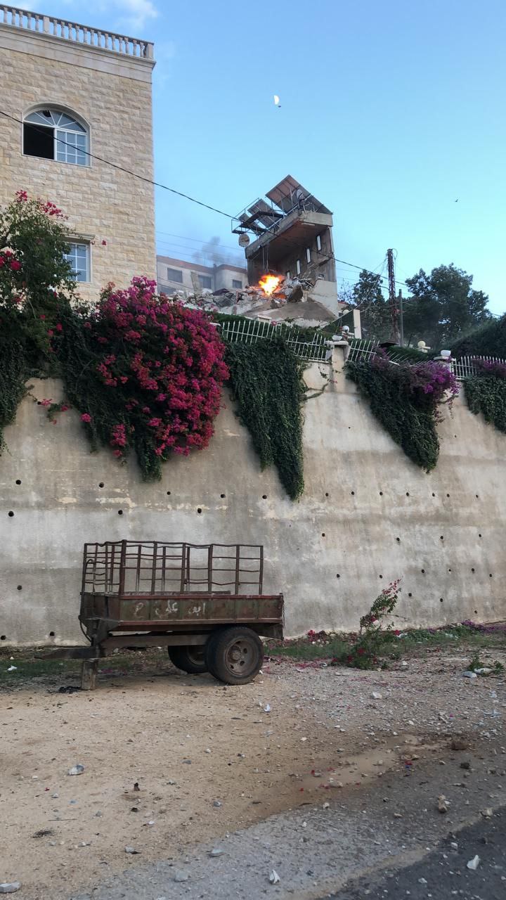 بالفيديو - غارة اسرائيلية تستهدف منزلا في بلدة الخيام!