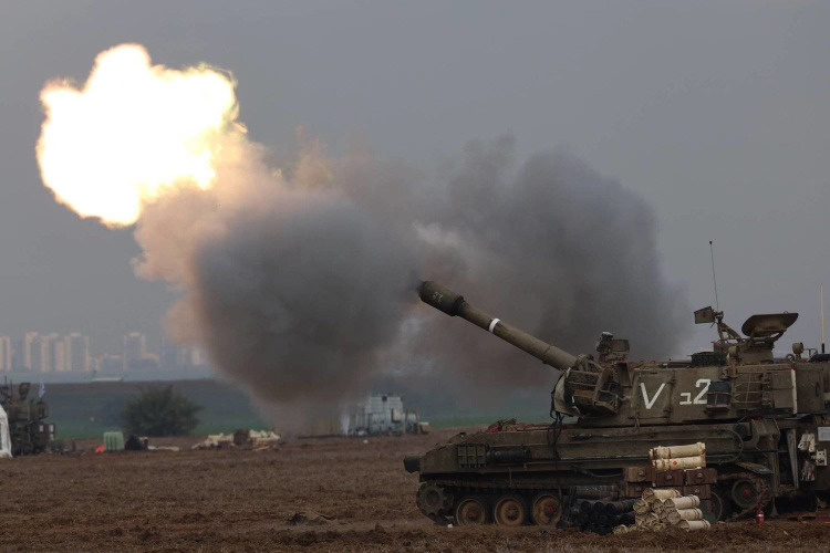 ما حقيقة التحركات العسكرية الإسرائيلية على الحدود مع مصر؟