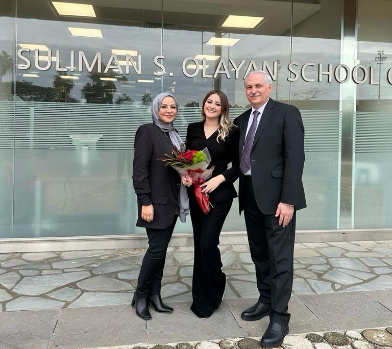 ريم هيثم زعيتر تنال الماجستير بإمتيازٍ عالٍ من الجامعة الأميركية AUB في بيروت