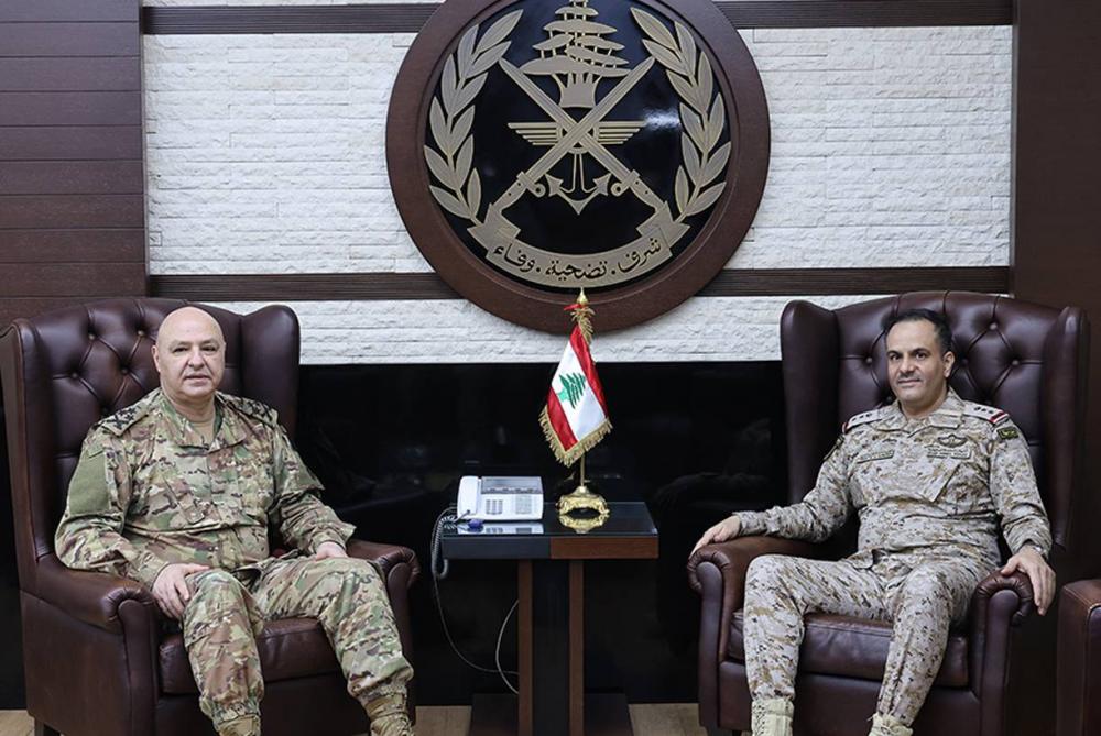 قائد الجيش يستقبل الملحق العسكري السعودي ووفدًا من اتحاد بلديات جبل الريحان