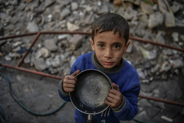 الجوع في غزة... الخبز بالدم مغموساً!