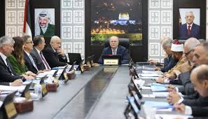 مجلس الوزراء الفلسطيني برئاسة مصطفى يعقد أولى جلساته ويشكل عدداً من اللجان الوزارية