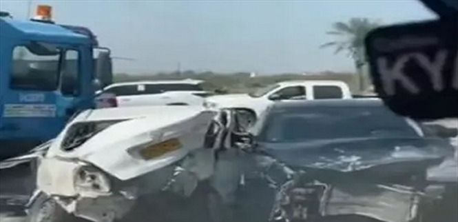 بالفيديو - حادث سير مروع... شاحنة تصطدم بـ11 سيارة!