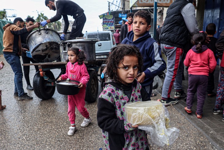 "اوتشا": غدا الأحد ستنفد المواد الغذائية المخصصة للتوزيع جنوب غزة