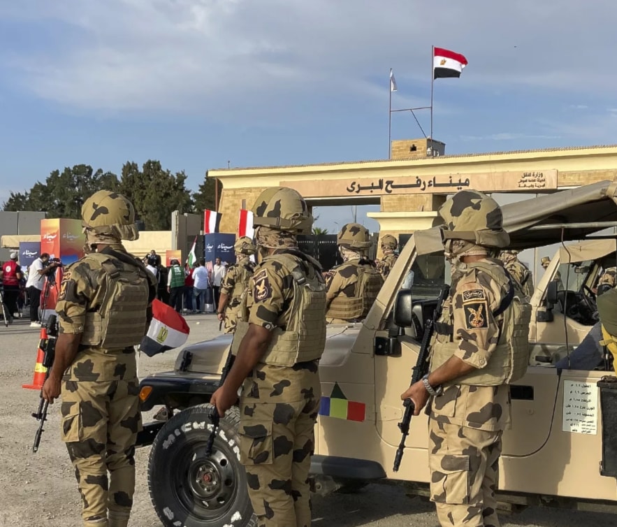 استشهاد جندي مصري برصاص الاحتلال في معبر رفح