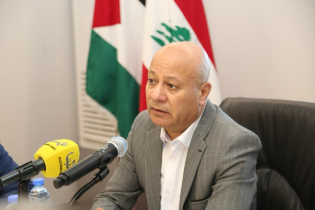 د. أبو هولي أعلن عن توجيهات الرئيس محمود عباس لتنفيذ مشاريع جديدة للمخيمات الفلسطينية في لبنان