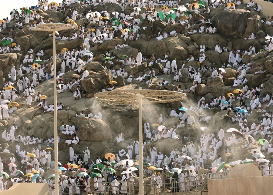 ما هو "الإجهاد الحراري" الذي تسبب بوفاة مئات الحجاج؟