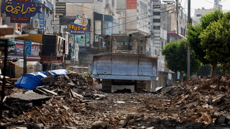 بالفيديو- دمار واسع... قوات الاحتلال تنسحب من جنين ومخيمها بعد 10 أيام من العدوان