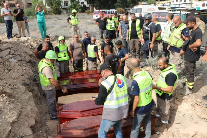 ودائع الحرب... ضحايا جنوب لبنان رهن المقابر الموقتة