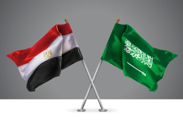 التكامل السعودي المصري.. أول رد عربي على مخطط تهجير الفلسطينيين!