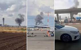 انفجار صاروخ يمني يحدث دمارًا هائلًا في مطار بن غوريون