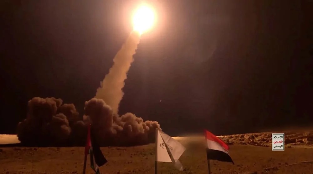 صاروخ من اليمن نحو الأراضي المحتلة.. وإغلاق المجال الجوي في مطار "بن غوريون"