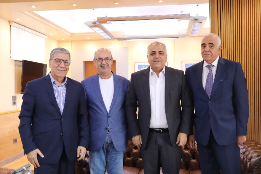 نقابة محرري الصحافة تبحث مع كركي تطبيق نظام ضمان الصحافيين والمصورين