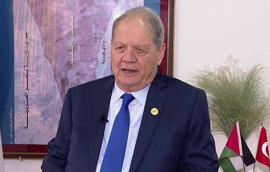 فتوح يوجه نداء استغاثة للبرلمانات الدولية: أنقذوا شعبنا الفلسطيني من الموت والجوع