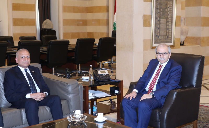 رئيس البعثة العراقية يلتقي الرئيس سلام لبحث العلاقات الثنائية وسبل تعزيز التعاون
