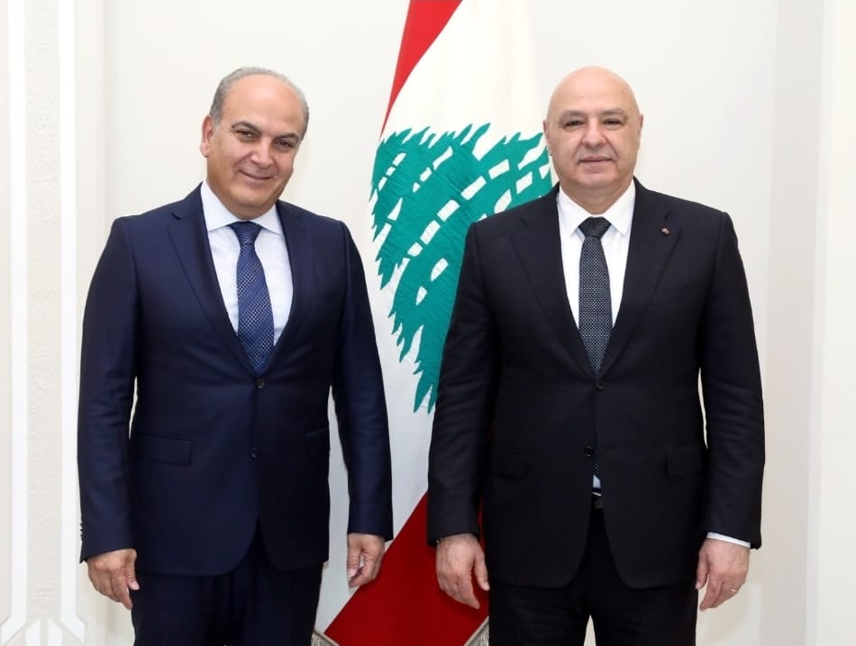 ابو مرعي يزور الرئيس عون