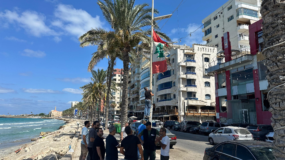 إطلاق مشروع تزيين واجهة صور البحرية الجنوبية
