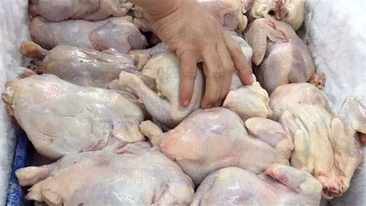 دجاج غير صالح للإستهلاك البشري في هذه المنطقة!