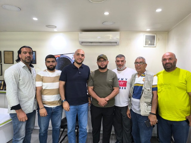 الصيدلي عمر مرجان يبحث مع وفد من الفوار مار الياس تزفيت الطريق