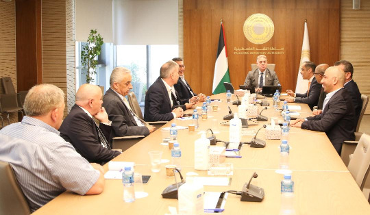 محافظ سلطة النقد الفلسطينية يبحث مع اتحاد موردي الأدوية التحديات المالية وتعزيز التعاون المصرفي لدعم القطاع الصحي