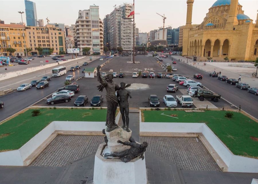 بالصورة - "مبروك البوية الجديدة".. تشويه "نصب الشهداء" وسط بيروت!