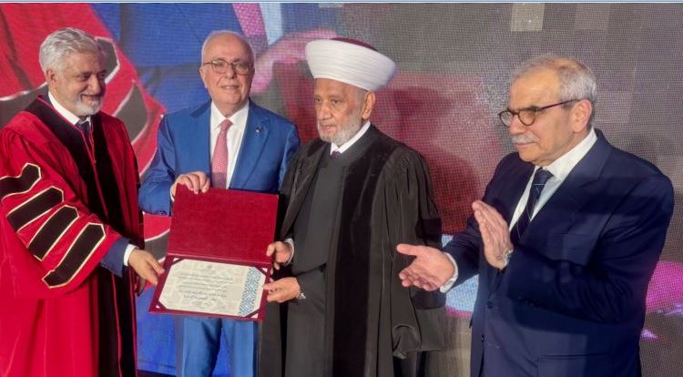 الرئيس سلام يرعى حفل تخرج «المقاصد»… المفتي دريان: نحن إلى جانب رئيس الحكومة في مواقفه الوطنية