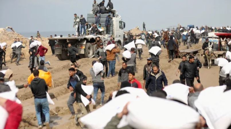 باحثين عن المساعدات... مجازر "اسرائيل" تستمر في غزة