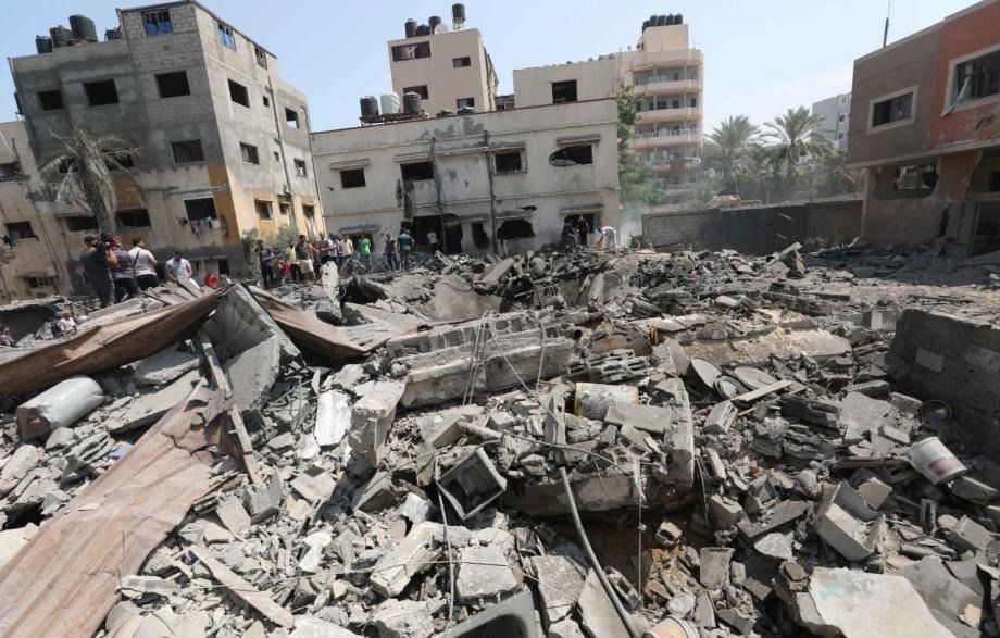 دماء على طريق المساعدات… الاحتلال يقتل المدنيين في وادي غزة