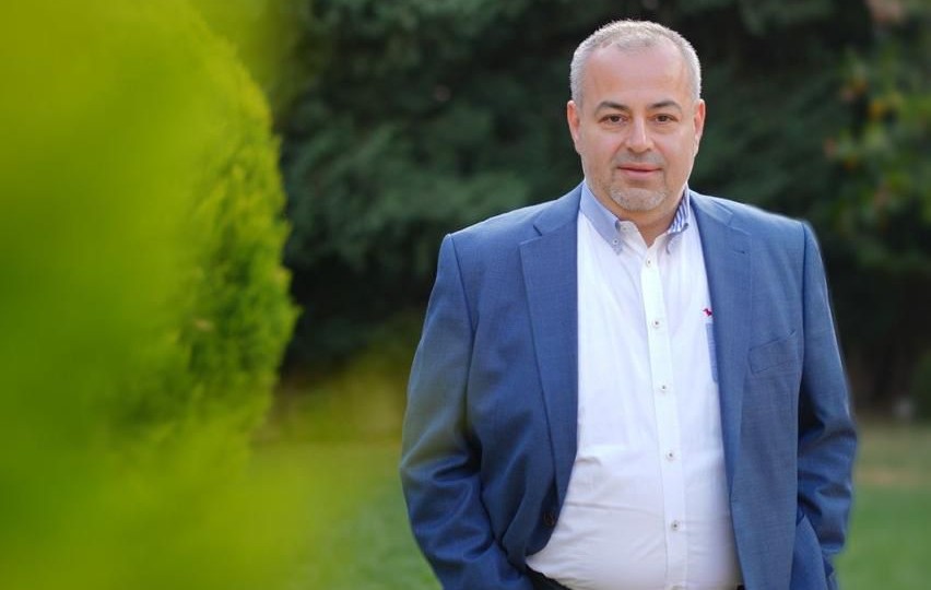 عضو مجلس بلدية صيدا عامر معطي وآل عنتر واليمن ومعطي يتقدمون بالشكر للمعزين