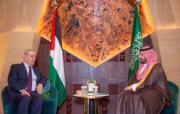 الشيخ يلتقي ولي العهد السعودي وينقل تحيات الرئيس عباس
