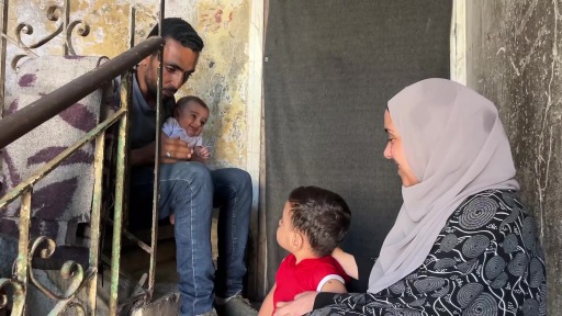 فيديو.. لبنانية عالقة مع طفليها في غزة