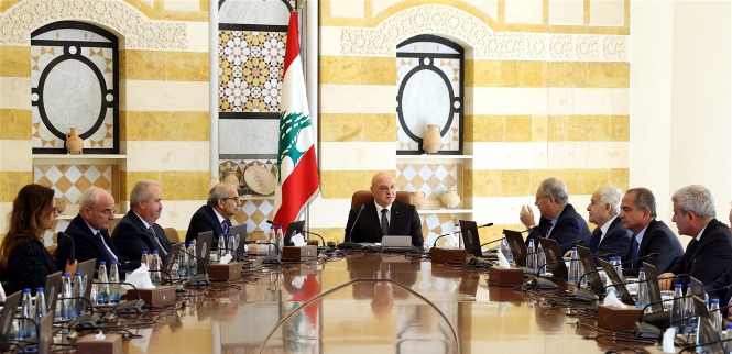 تسوية سياسية تنتهي بـ"ترحيب" الحكومة بخطة الجيش وتجميد أي خطوة جديدة