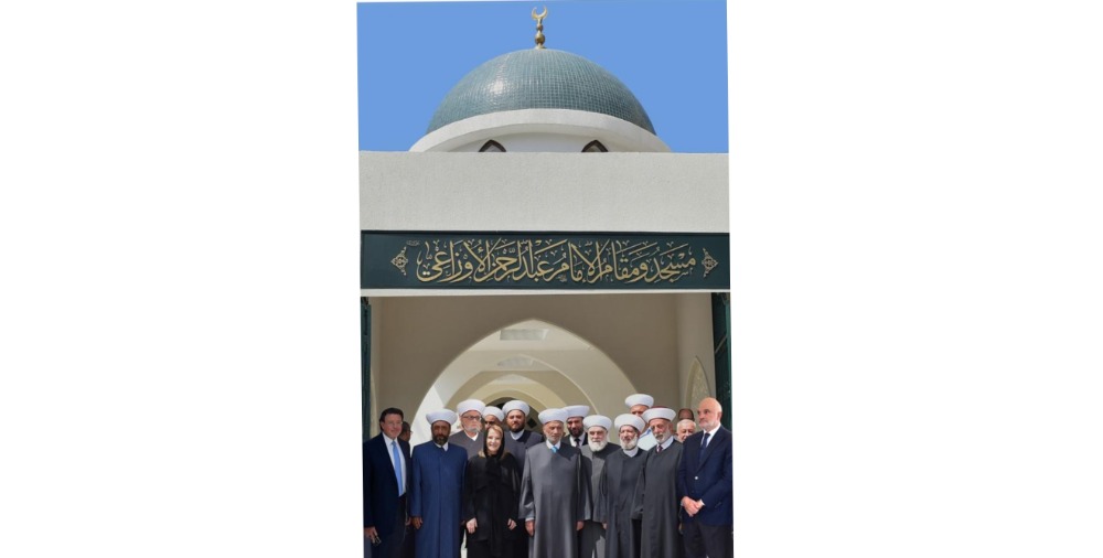 المفتي دريان ونائب رئيس "مؤسسة الوليد للانسانية" يدشنان مسجد الامام الاوزاعي بعد إعادة ترميمه توسعته