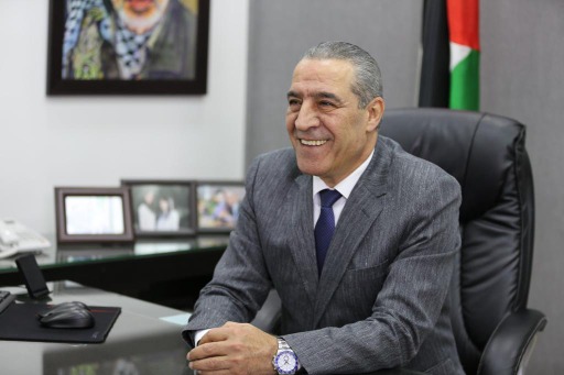 حسين الشيخ يتلقى اتصالا هاتفيا من وزير الخارجية الفرنسي