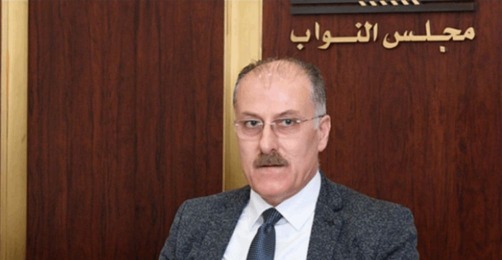 النائب عبدالله: لن نرد على تزوير للتاريخ