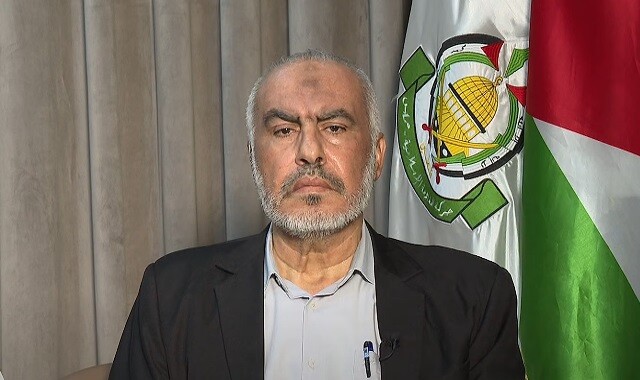 في ظهوره الأول بعد نجاته من "هجوم الدوحة"... عضو المكتب السياسي لـ"​حماس​" غازي حمد: كل الأمة مستهدفة