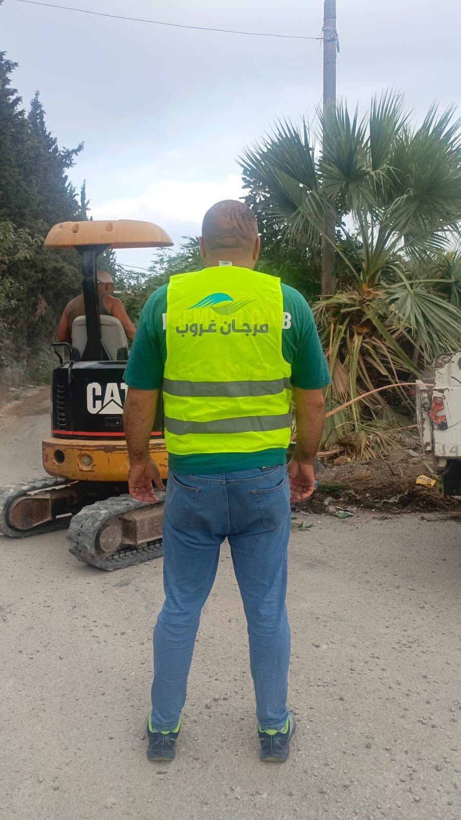 الصيدلي عمر مرجان يتابع مبادراته البيئية في صيدا ومنطقتها .. وجديدها في مقبرة سيروب