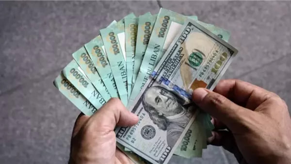 "دولارات جديدة" تدخل سوق لبنان