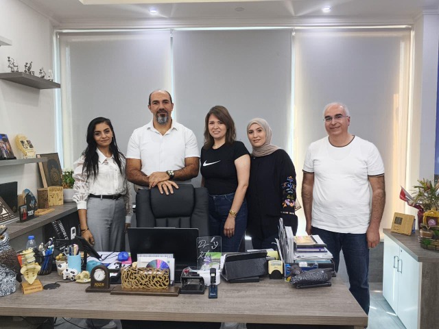 رئيسة جمعية "رحيم" المهندسة آية البلولي تزور د. خضر أوزعر