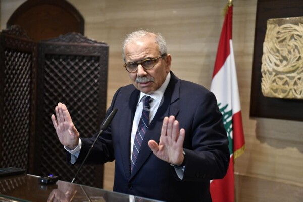 بين "الإشاعات والواقع"… الرئيس سلام يوضح موقفه
