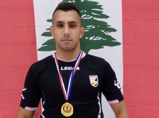 خليل دمج يحصد المركز الأول في بطولة بيروت للسواعد والمعدة والعارضة