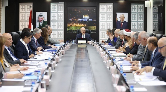رئيس الوزراء الفلسطيني د. مصطفى: الحكومة تؤكد استعدادها لتحمّل كامل مسؤولياتها الوطنية في الضفة والقطاع