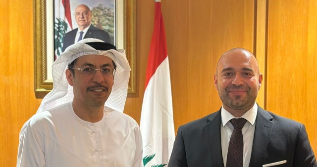 سفير الإمارات فهد الكعبي يصل إلى بيروت