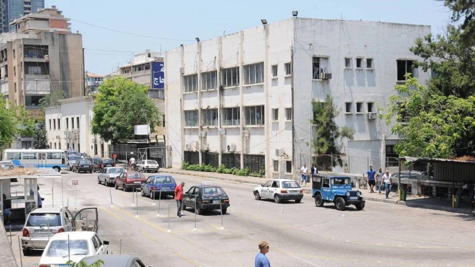 بشروط صارمة وتدريب إلزامي... مشروع قانون لتعديل سن القيادة في لبنان