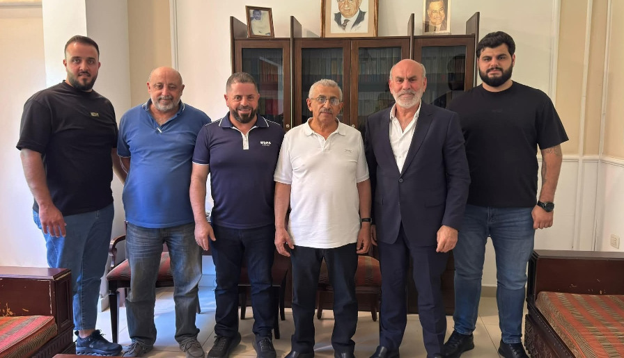 النائب سعد يستقبل وفد بلدية حارة صيدا: تأكيد على التعاون وتعزيز الوحدة الوطنية