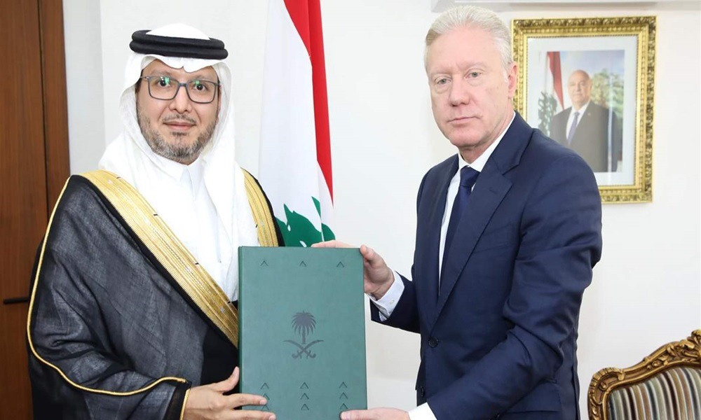 السفير بخاري يوجّه دعوة للبنان للمشاركة في إكسبو الرياض 2030