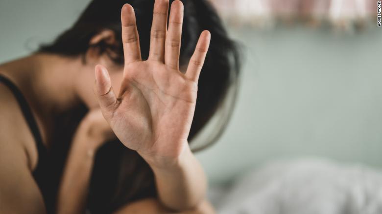 قاضية لبنانية تتعرض للإعتداء... ومطالبات بمحاسبة الجاني!