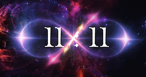 الرقم 11:11… حين يتحدث الكون بلغةٍ لا تُرى