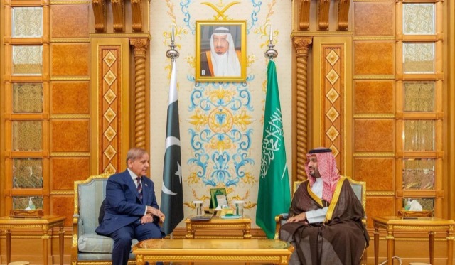 السعودية وباكستان تطلقان “إطار تعاون اقتصادي” لتعزيز الشراكة التاريخية