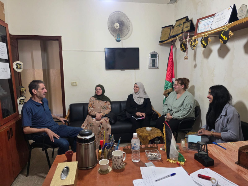 اللجان الشعبية في صيدا تبحث التعاون مع مركز "نواة" لتعزيز الدعم الاجتماعي داخل المخيمات